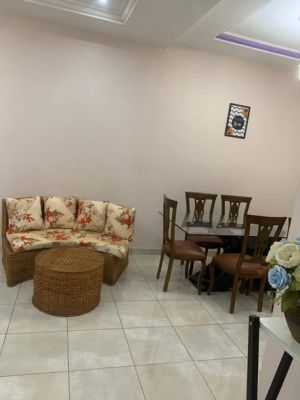 Appartement meublé situé à Odza borne 10 Yaoundé Cameroun  pour vos séjours, vacances et lunes miels dans un immeuble... - Image 2