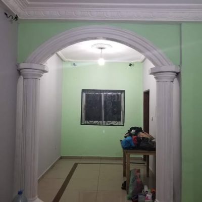 Un dernier bel  Appartement à louer à YASSA - stade japoma  DOUALA - Image 2