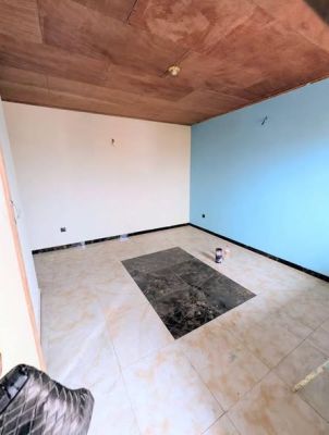 YAOUNDÉ FOUGEROLLE MAGNIFIQUE STUDIO À LOUER - Image 4