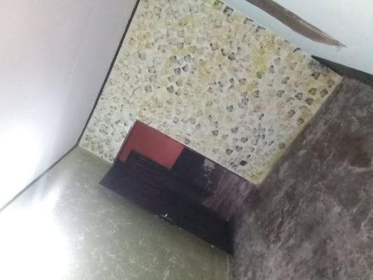 Studio moderne dans le portail situé à Douala entre lycée village eau camwater et lumière compteur d... - Image 5