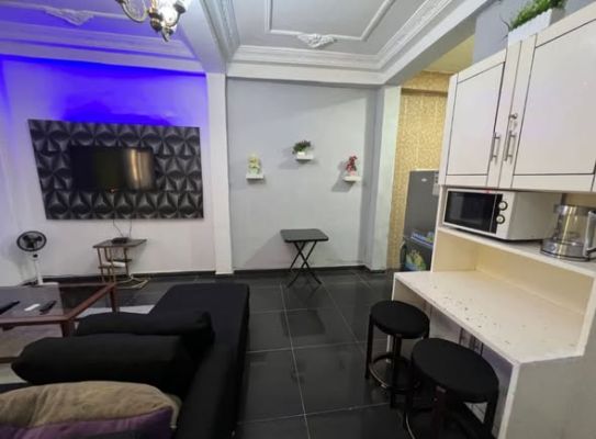 Studio Meublé Haut de Gamme 𝐞𝐭 𝐒𝐞́𝐜𝐮𝐫𝐢𝐭𝐞́ 𝐚̀ 𝐁𝐚𝐬𝐭𝐨𝐬, 𝐘𝐚𝐨𝐮𝐧𝐝𝐞́ ! - Image 4