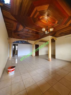 Appartement moderne haut standing à louer à Damas non loin de la route - Image 3