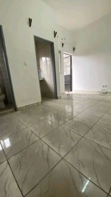 Magnifique chambre moderne 3pièces avec placard a l'immeuble dans la barrière - Image 5