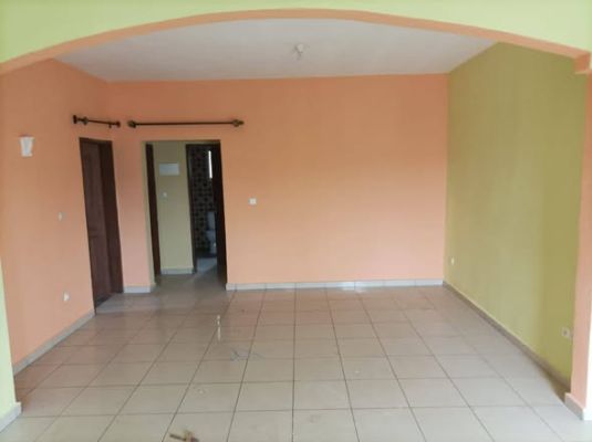 Appartement 2 chambres 1 douche salon cuisine situé à simbock bibombido... - Image 1