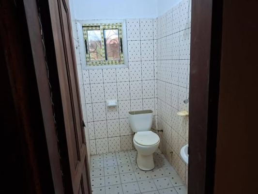 Appartement 2 chambres 1 douche salon cuisine situé à simbock bibombido... - Image 4