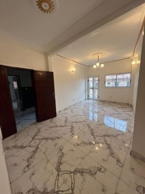 Magnifique Appartement Tout neuf nouvellement construit à Louer Y'dé Biyem Assi Jouvence - Image 1