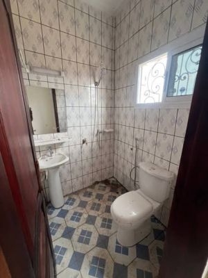 Magnifique Appartement Tout neuf nouvellement construit à Louer Y'dé Biyem Assi Jouvence - Image 5