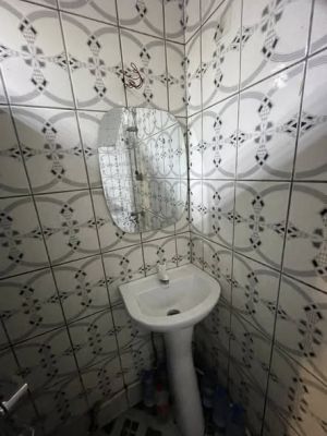 Chambre Moderne a Louer a Ange Raphaël - Image 5