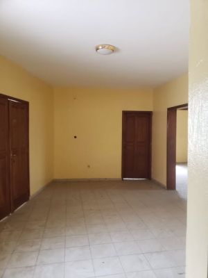 Appart' moderne à MAKEPE Charles de Gaulle! - Image 2