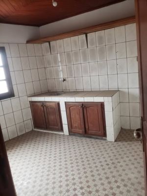 Appart' moderne à MAKEPE Charles de Gaulle! - Image 3