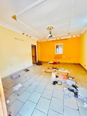 APPARTEMENT MODERNE À BIYEM ASSI NON LOIN DE ROUTE - Image 2