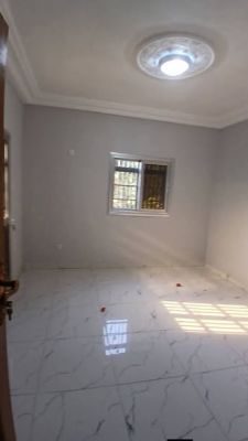 2 Chambres salon et 2 douches et cuisine et balcon. - Image 4