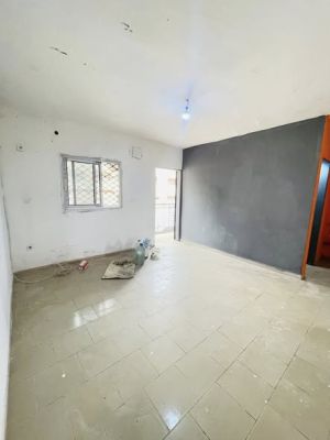 Appartement modernes premier niveau logpom bassong 100f moto - Image 3