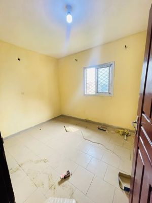 Appartement modernes premier niveau logpom bassong 100f moto - Image 5