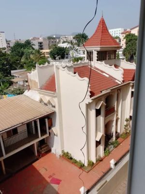 MAGNIFIQUE DUPLEX HAUT STANDING À LOUER Idéal pour résidence, entreprise, ambassade - Image 3