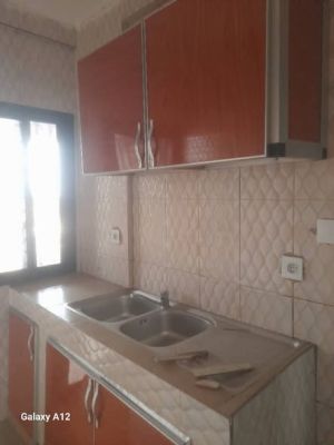 Nouveau immeuble à LOUER du 1er au 5eme  dans le quartier Résidentiel de #MATOTO_KAPITAYA... - Image 2