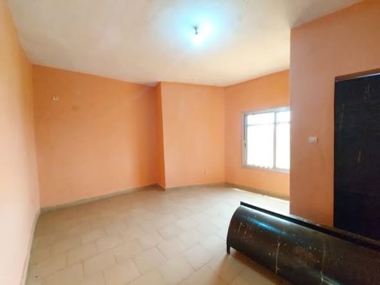 Appartement  en plein pied en location dans le quartier Cimenterie - Image 5