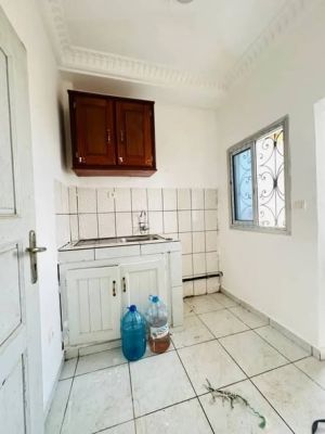 STUDIO A LOUER A OBAM ACCESSIBLE  UN STUDIO PAIN POULET - Image 4