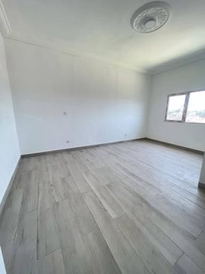 APPARTEMENT a LOUER dans le Quartier Résidentiel de Lambanyi - Image 1