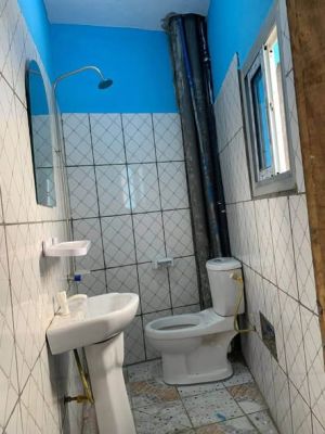 STUDIO MODERNE DISPONIBLE À NDOGPASSI 2 non loin de la chefferie - Image 2