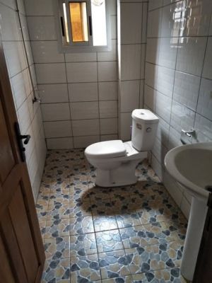 Vaste studio moderne disponible à Logpom - Image 4