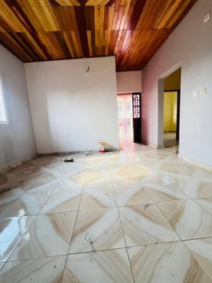 Magnifique appartement moderne à pk 12 - Image 1