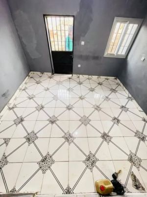 Jolie chambre moderne Émana Tradex moto 150 entrée 100 sortie - Image 2