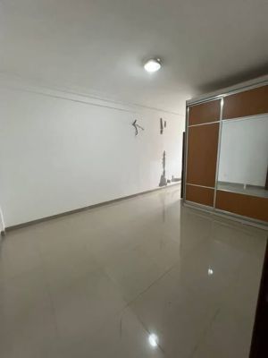 Appartement haut standing a louer a Bastos - Image 3