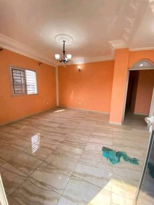 Appartement haut standing a louer a Cité des palmiers - Image 1