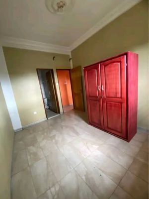 Appartement haut standing a louer a Cité des palmiers - Image 2