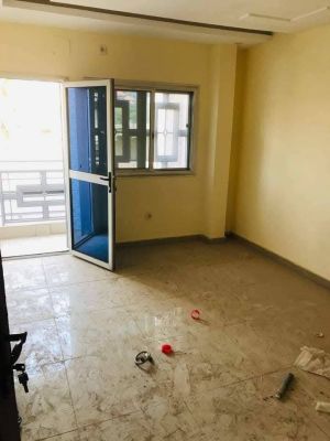 Studio disponible à #lambanyi