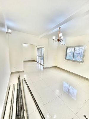 Appartement moderne a CARREFOUR MEEC - Image 3