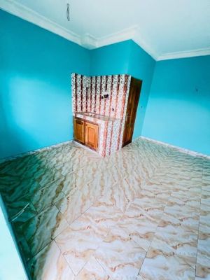 Chambre moderne a louer a Nkozoa - Image 1