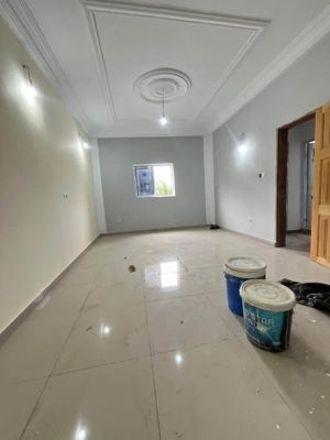 Studio meublé a louer a PK12 - Image 1