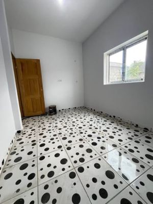 Studio meublé a louer a PK12 - Image 5