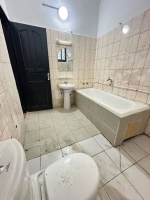 Appartement moderne a louer a Bonamoussadi - Image 5