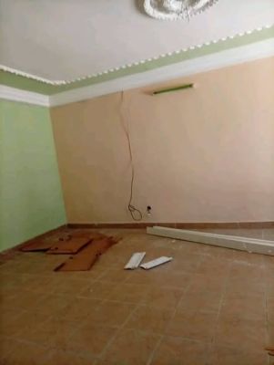 Appartement propre a louer a Makepe - Image 3