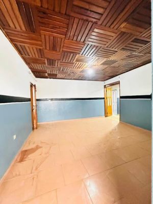 Appartement moderne a louer a Biyem-Assi - Image 1