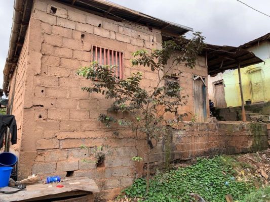 Maison plus terrain 200 m2 à vendre à nkomkana à 150 mètres de la route principale - Image 3