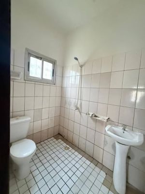 Chambre Moderne a a louer a Nkolfoulou - Image 5