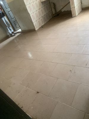 Chambre moderne a louer en Nkoabang entrée ministre - Image 2