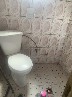 Chambre moderne a louer en Nkoabang entrée ministre - Image 4