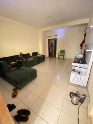 Studio moderne a louer a Biyem-Assi - Image 2