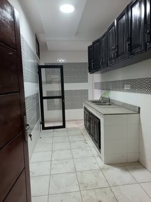 Appartement haut standing a louer a ekoumdoum - Image 4