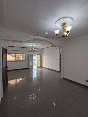 Magnifique appartemment très haut standing à louer à logpom