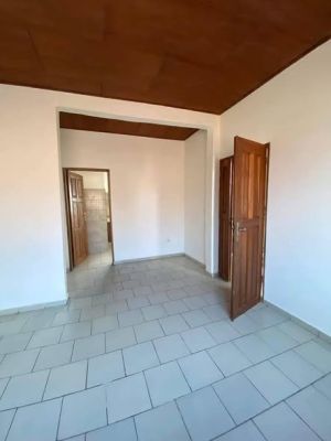 Appartement moderne a louer a Biyem-Assi - Image 5