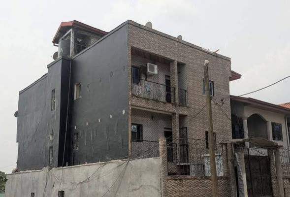 Appartement moderne a louer a Logbaba - Image 1