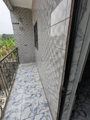 Appartement moderne a louer a Logbaba - Image 2