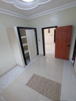 Appartement haut standing a louer a DAMAS - Image 5