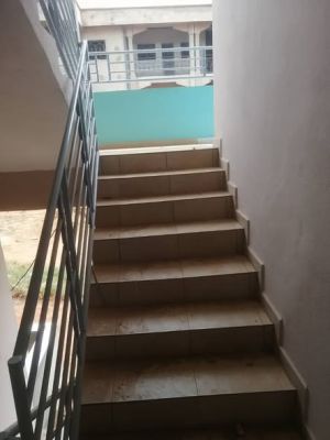 Studio moderne a louer a TSINGA VILLAGE - Image 2